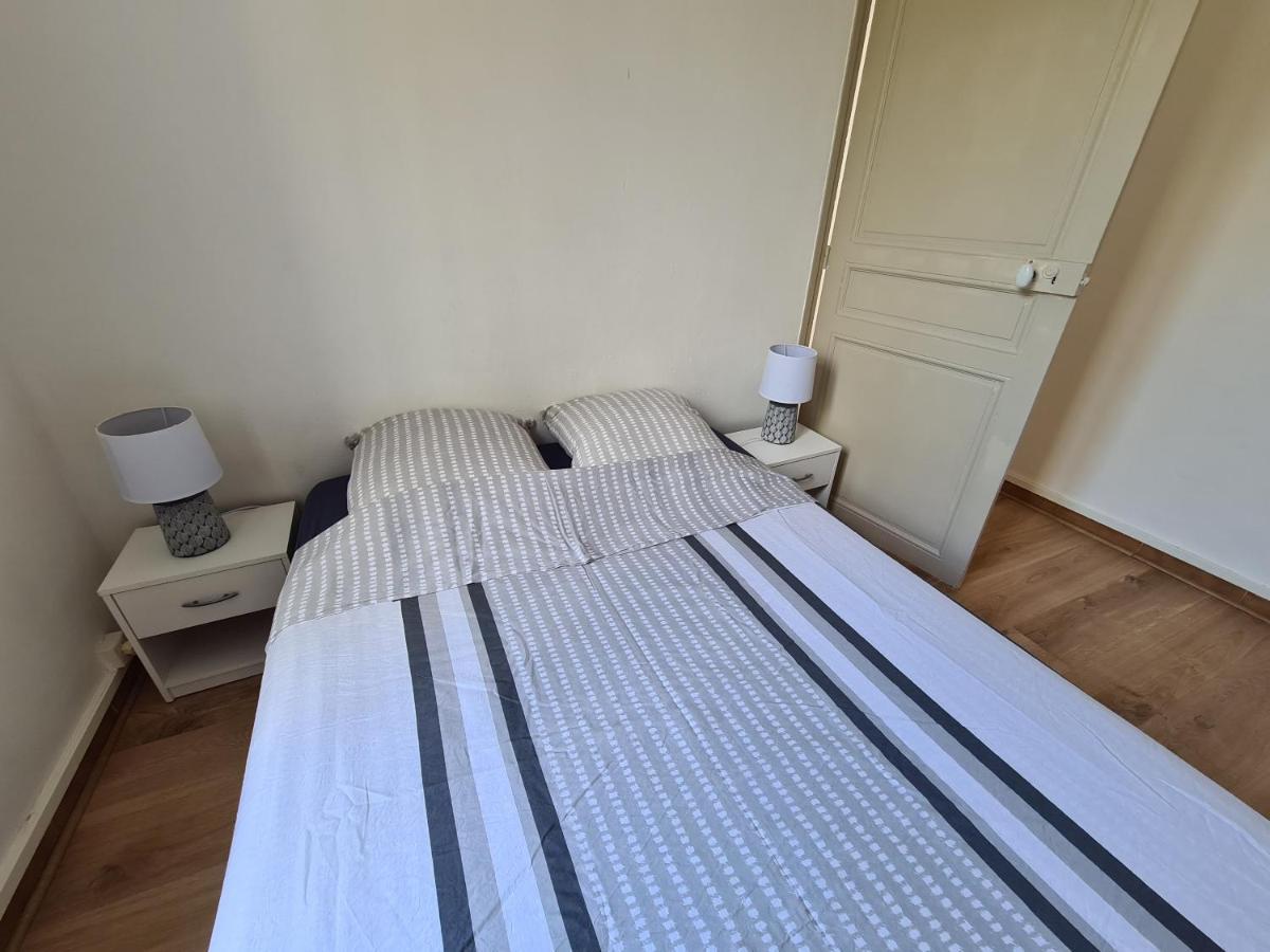 Appartement 60M2 Rdc Avec Jardin Saint-Genis-des-Fontaines Экстерьер фото